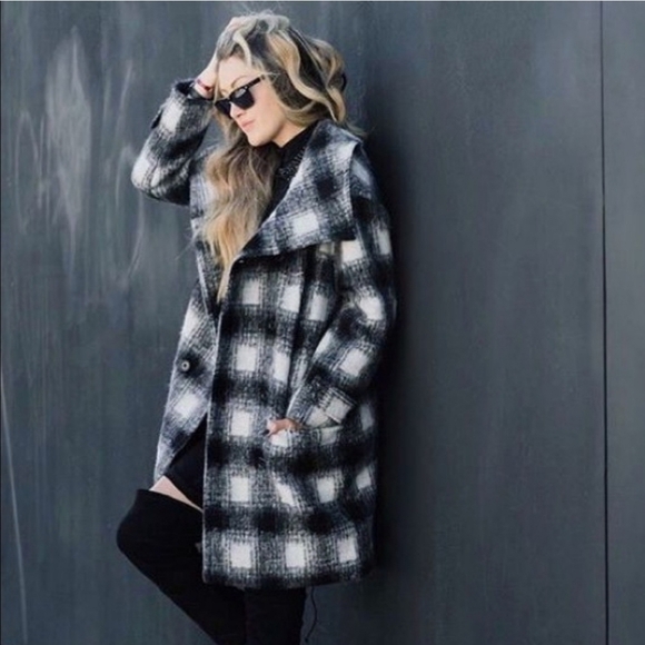 Vintage Banana Republic Double Breasted Car Top Coat Wool Blend Plaid Woman's S - Picture 1 of 8